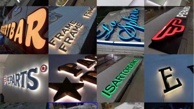 Letras de acrílico iluminadas em diferentes estilos e cores.